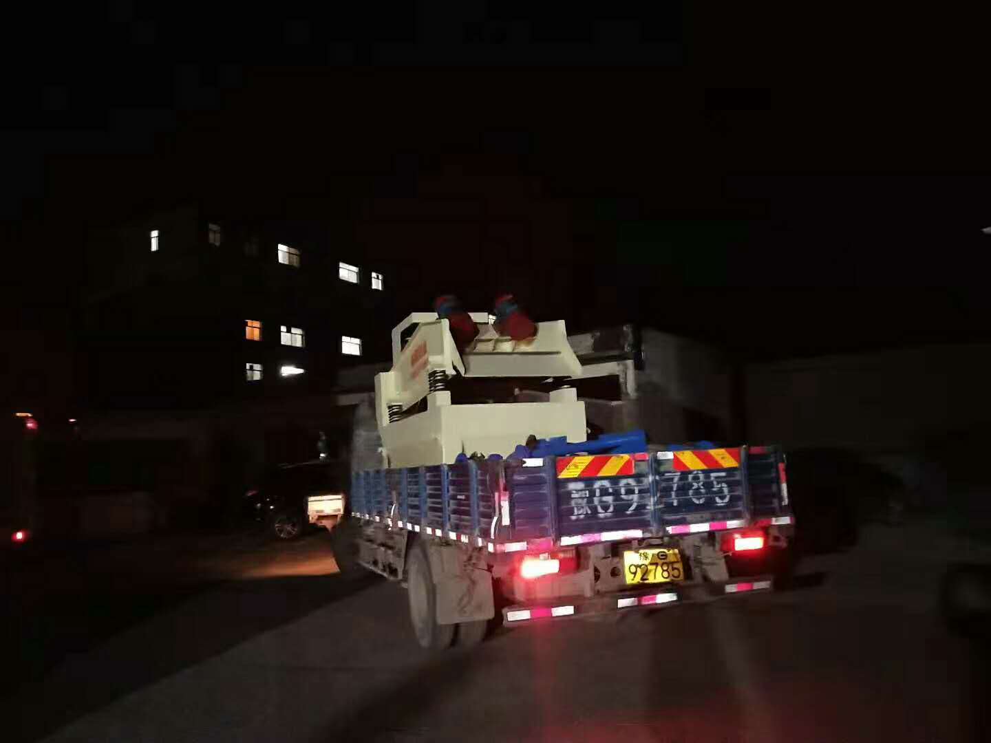 �l(f��)�����(y��ng)����750��(x��)ɰ���ՙC(j��)